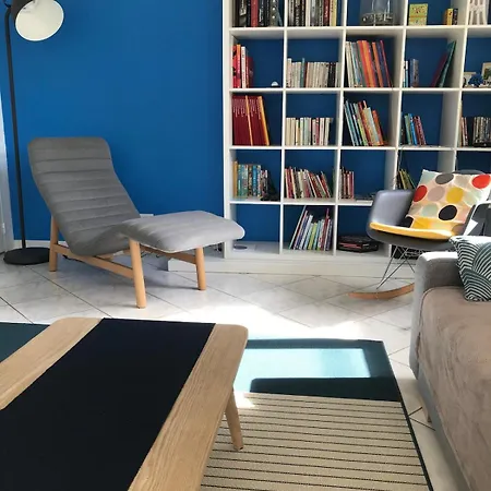 Maison A 10mn A Pieds De La *