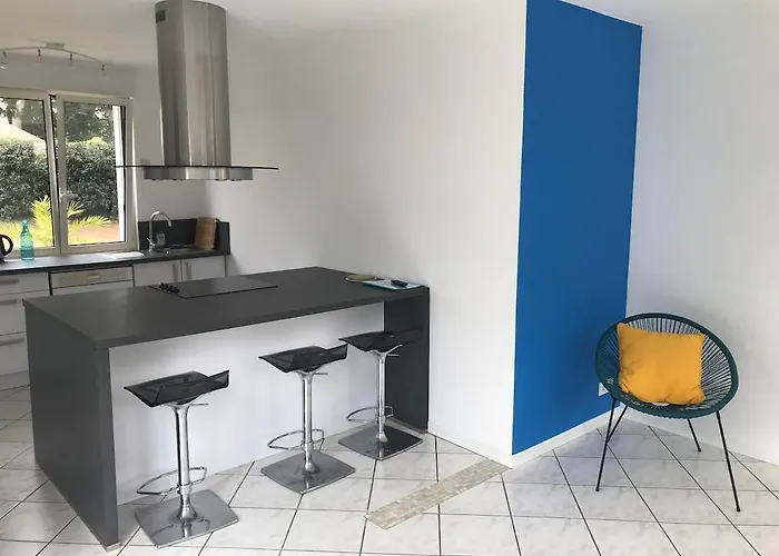 Maison A 10mn A Pieds De La Holiday home *