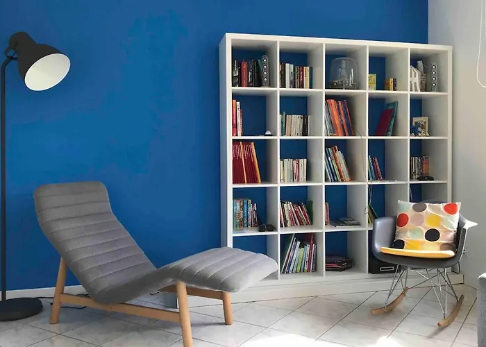 Holiday home Maison A 10mn A Pieds De La